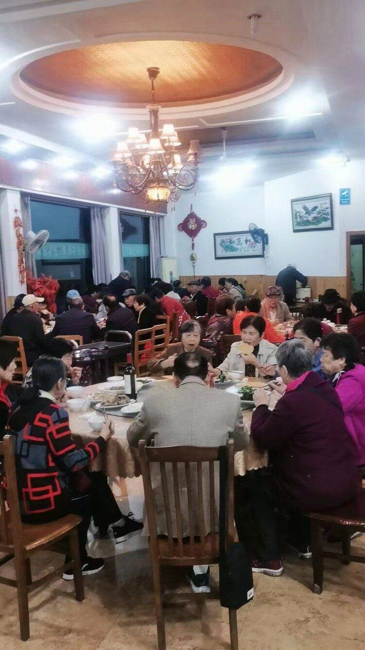 FxOe-j8jwo0yHQS-rFQUgL7b4blL-D1c FxOe-j8jwo0yHQS-rFQUgL7b4blL-D1c