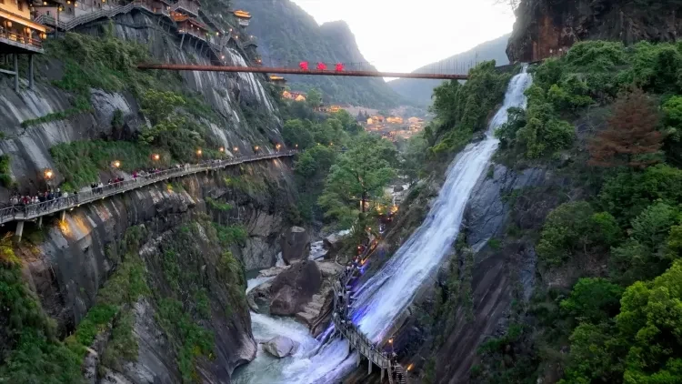 a2046085eeccaa68c6f9d14b3548af9e-sz_688484 a2046085eeccaa68c6f9d14b3548af9e-sz_688484