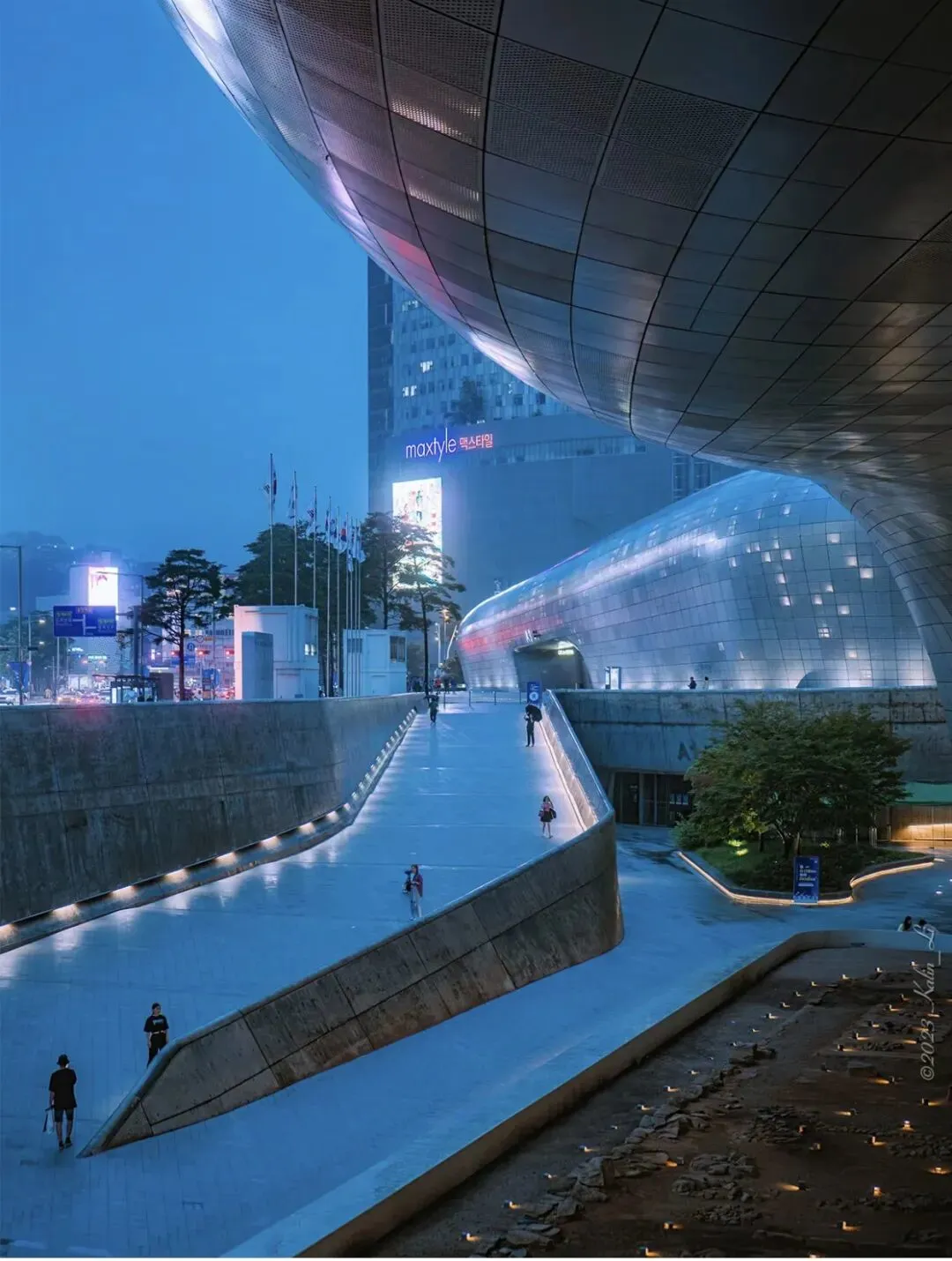 aebdc2975b2d8e9a8f7027d80cd38650-sz_186097