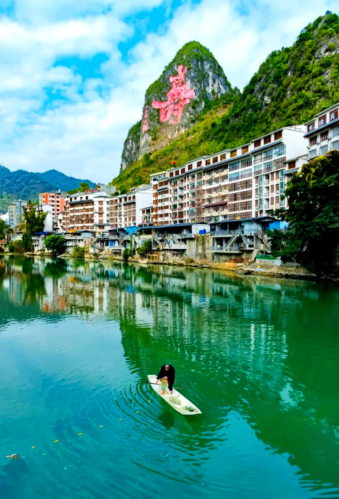 aeee15c2035993d804ae6f40515a1976-sz_2351560 aeee15c2035993d804ae6f40515a1976-sz_2351560