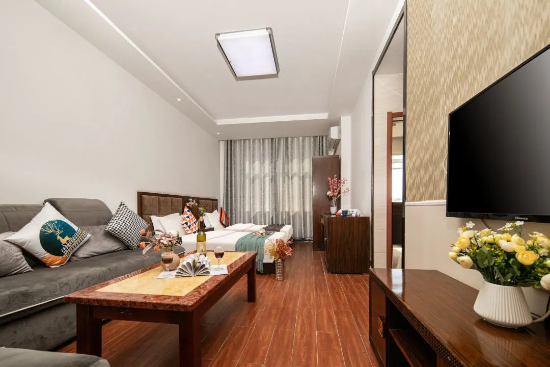 b718bfeb9de476cc129ea73c50adc5d9-sz_107212