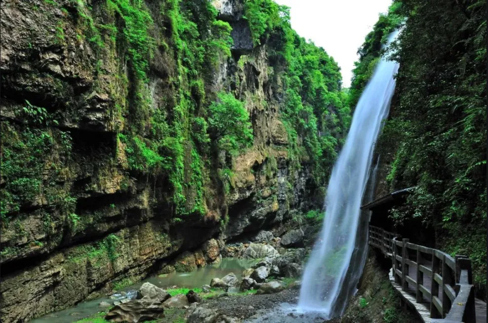 ba6dba4bcd93c02979f8f1e6ad0d58ee-sz_1848326