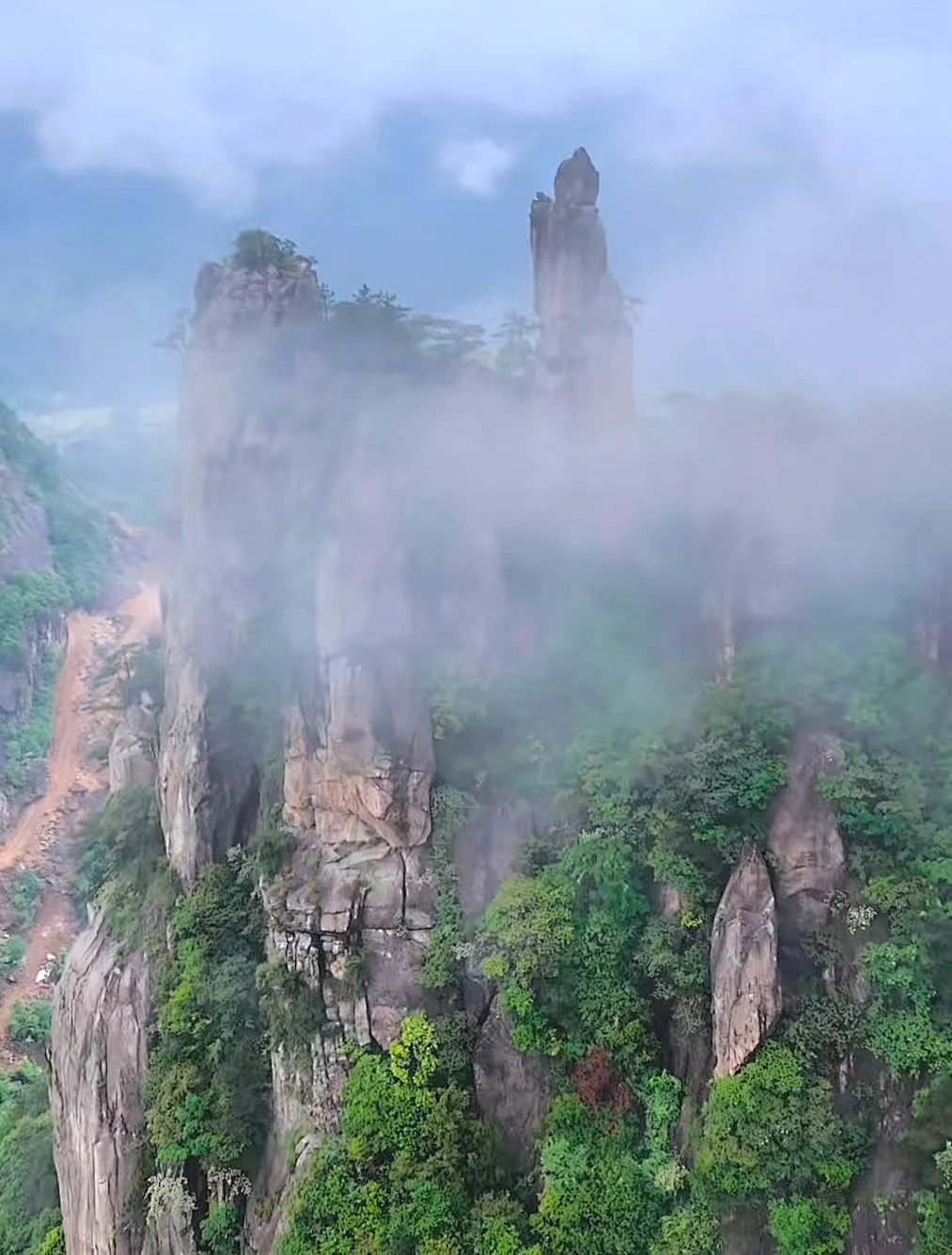 bd4bdafa5afe022cc4b2f4e1eebb9313-sz_555582