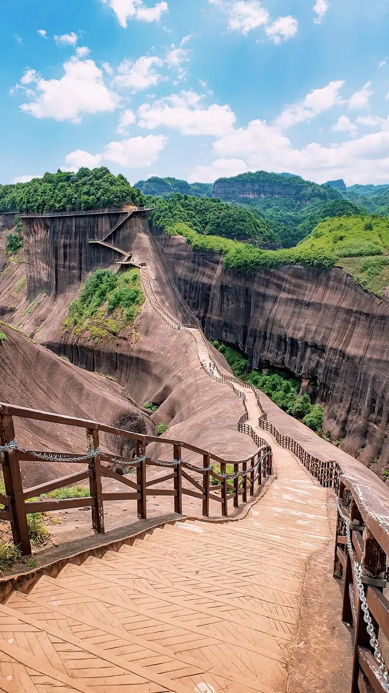 d4a2f8a32509c56f8420e081f97f1672-sz_260023