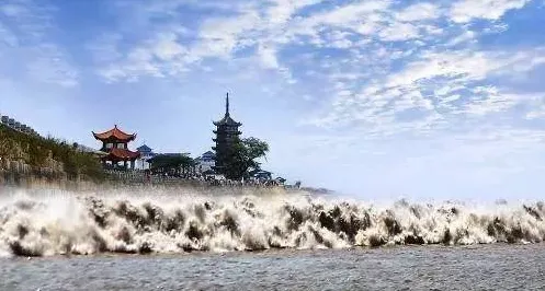 国庆纯玩！钱塘江观潮•门票已含278元二日游•尊享梵璞酒店或云栖度假酒店，一价全含★赠：2正1自助早 ★赠：免费棋牌&唱歌 ★赠：海宁盐官观潮，门票已含