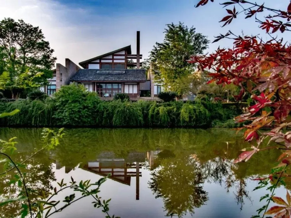 e7a75e86ec60076a38e0f0e17c0353ac-sz_218120-1