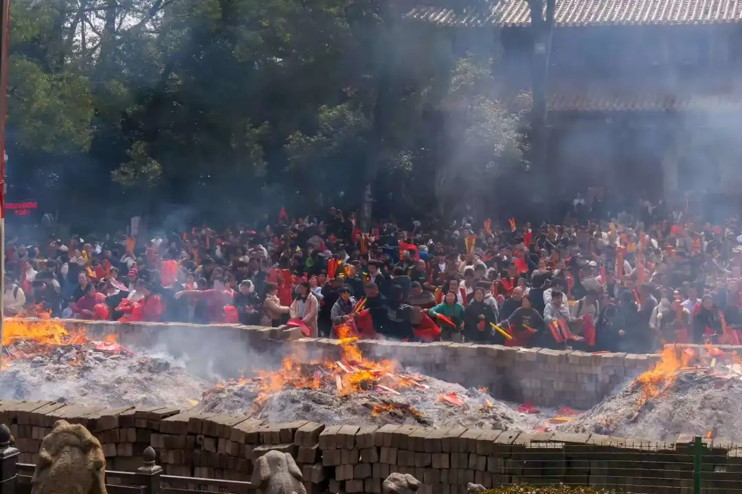 e8abb815bdfede78ba8ec90043b01293-sz_236438 e8abb815bdfede78ba8ec90043b01293-sz_236438