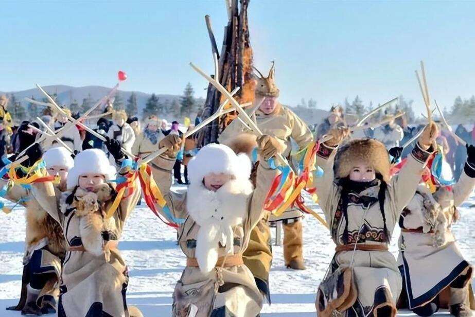 00000000AHHDFzfBxunmCWre