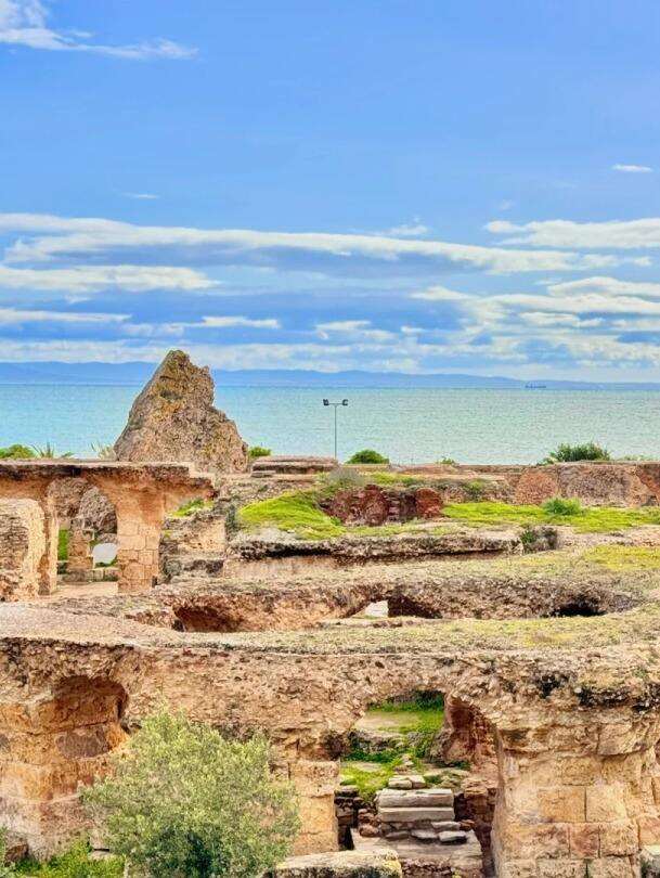 00000000IVXNjHDeJICFpazI