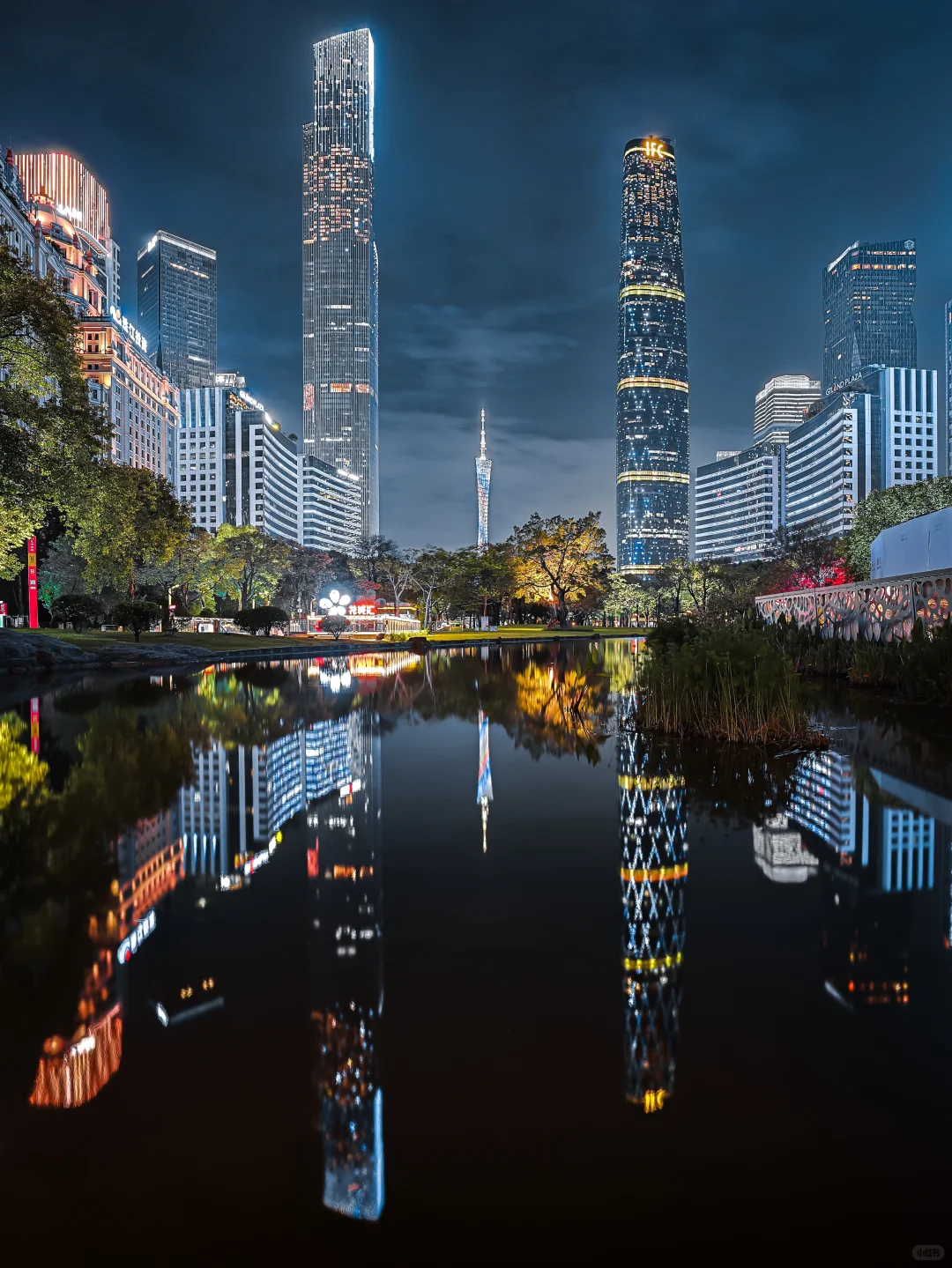 00000000JceygAeyElWUTIaR