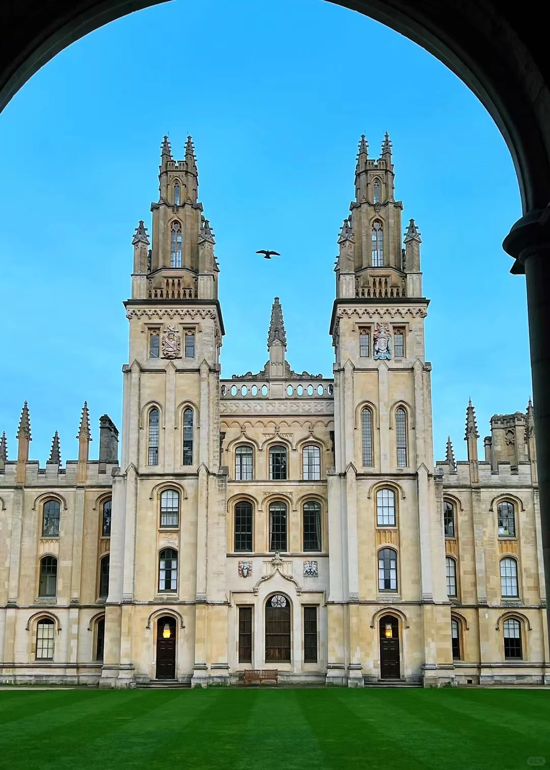 00000000KvJZURCoVmGBFkPn