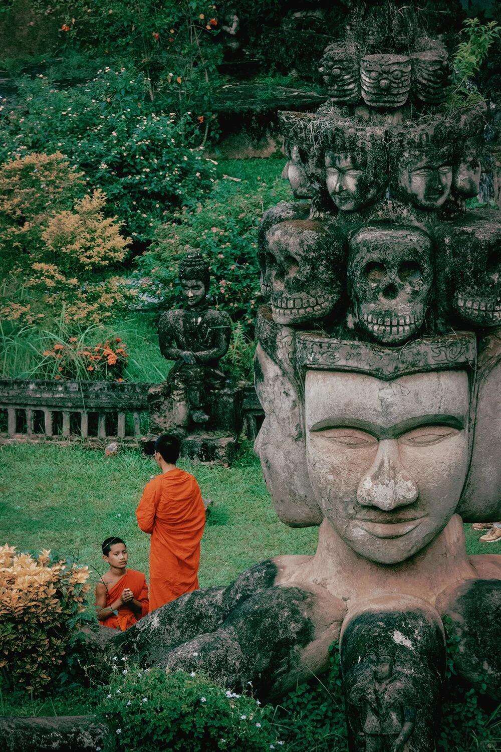 00000000MWJKiAxqaVkGPtfI