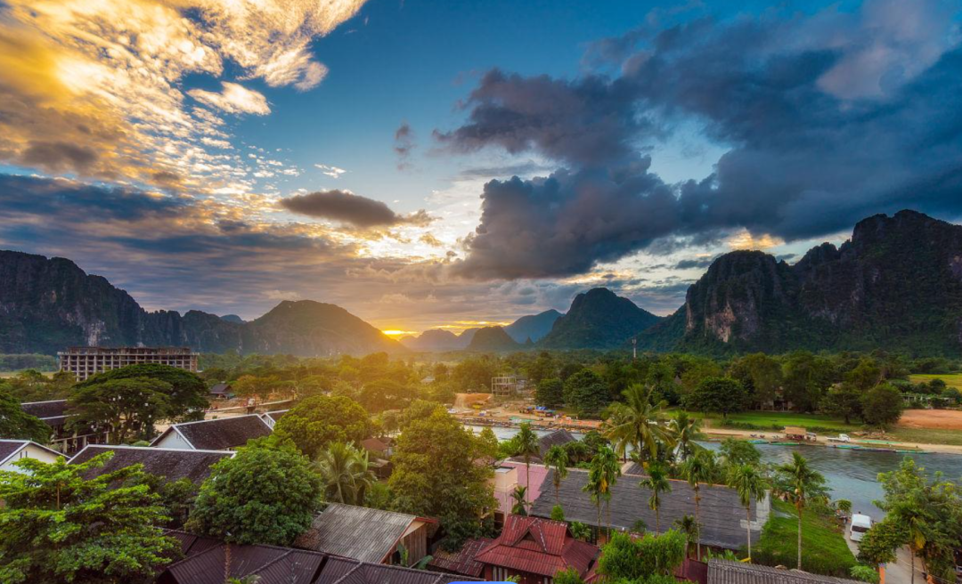 00000000OdRqPdAuzviIdIAE