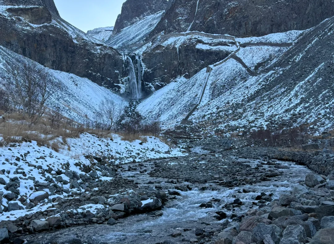 00000000fljSgSbAUtRsGJnt