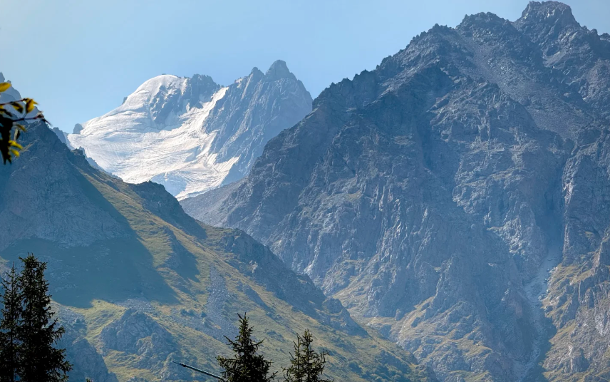 00000000gQGsywGPIqdFKgPO