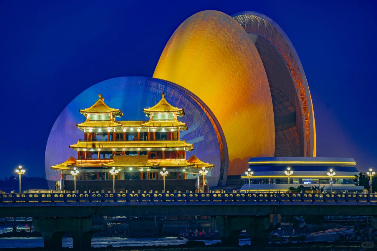 00000000kUfCsHpVEFiFGunX