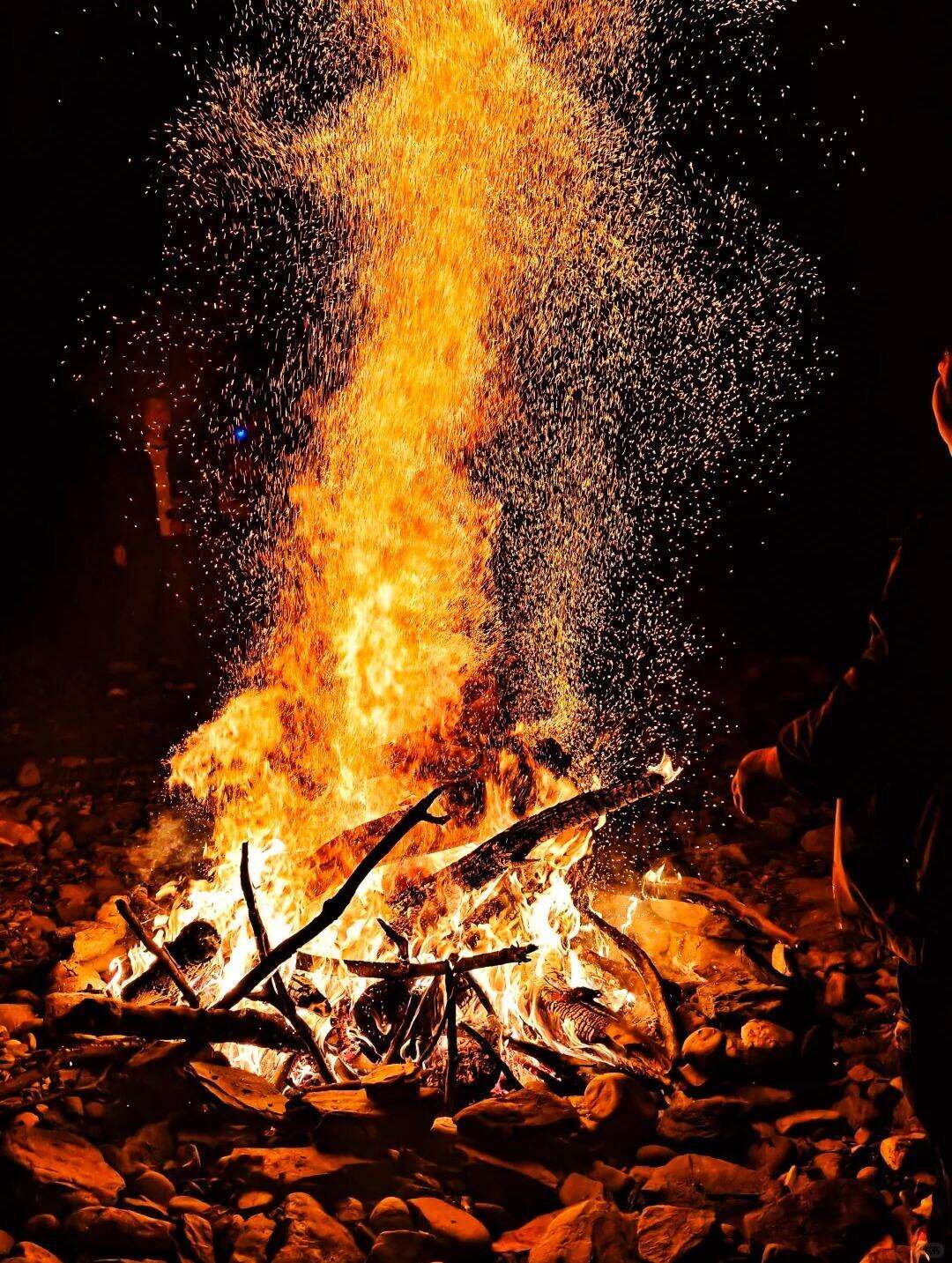 00000000skqFNRtkpNmnOUbg