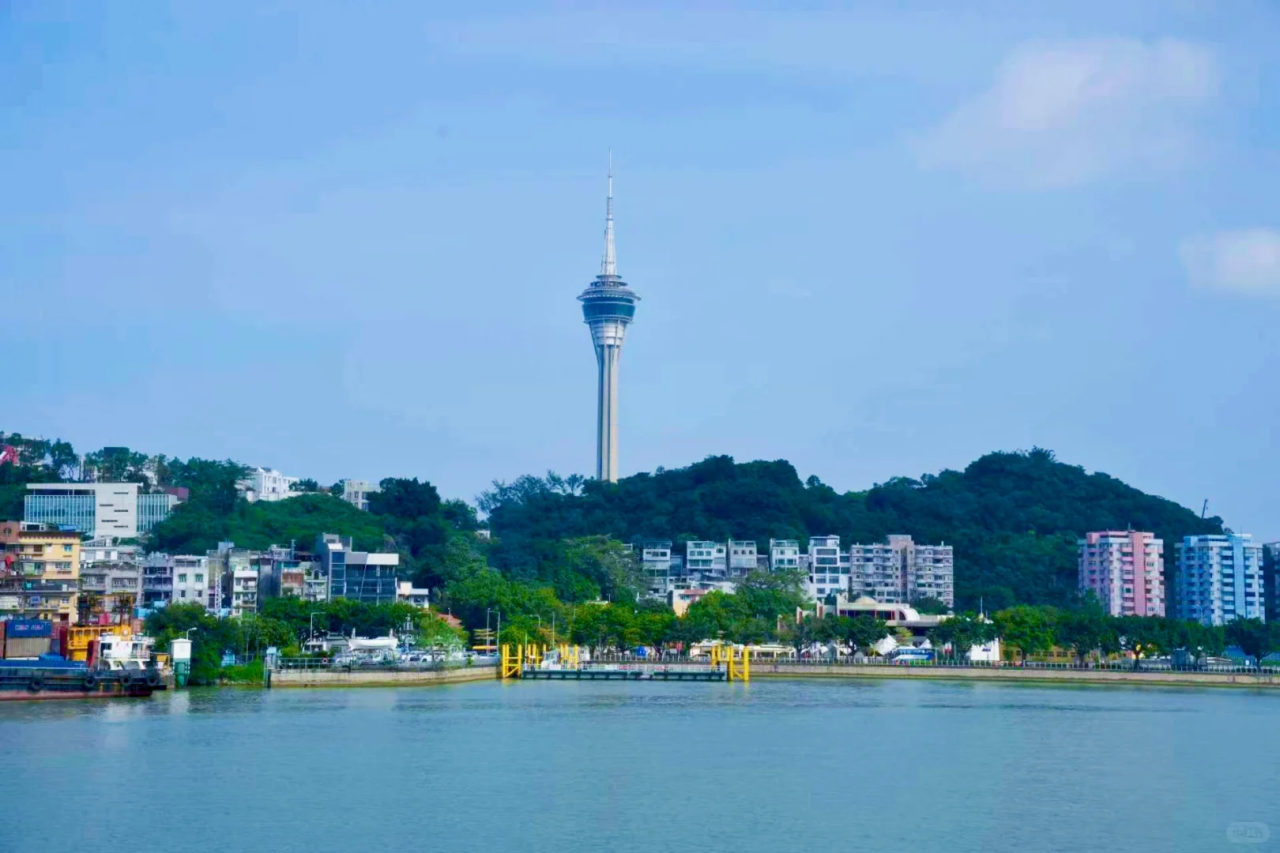 00000000soUOVGlknVadJpkC