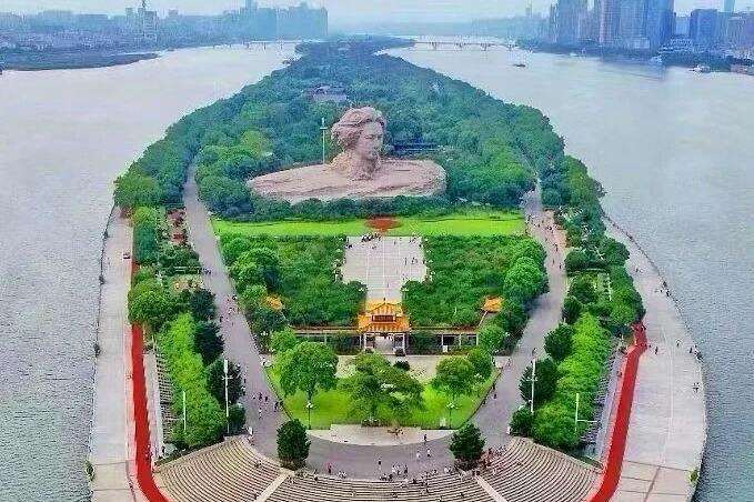 00000000tHHOmgiYhREzDinC