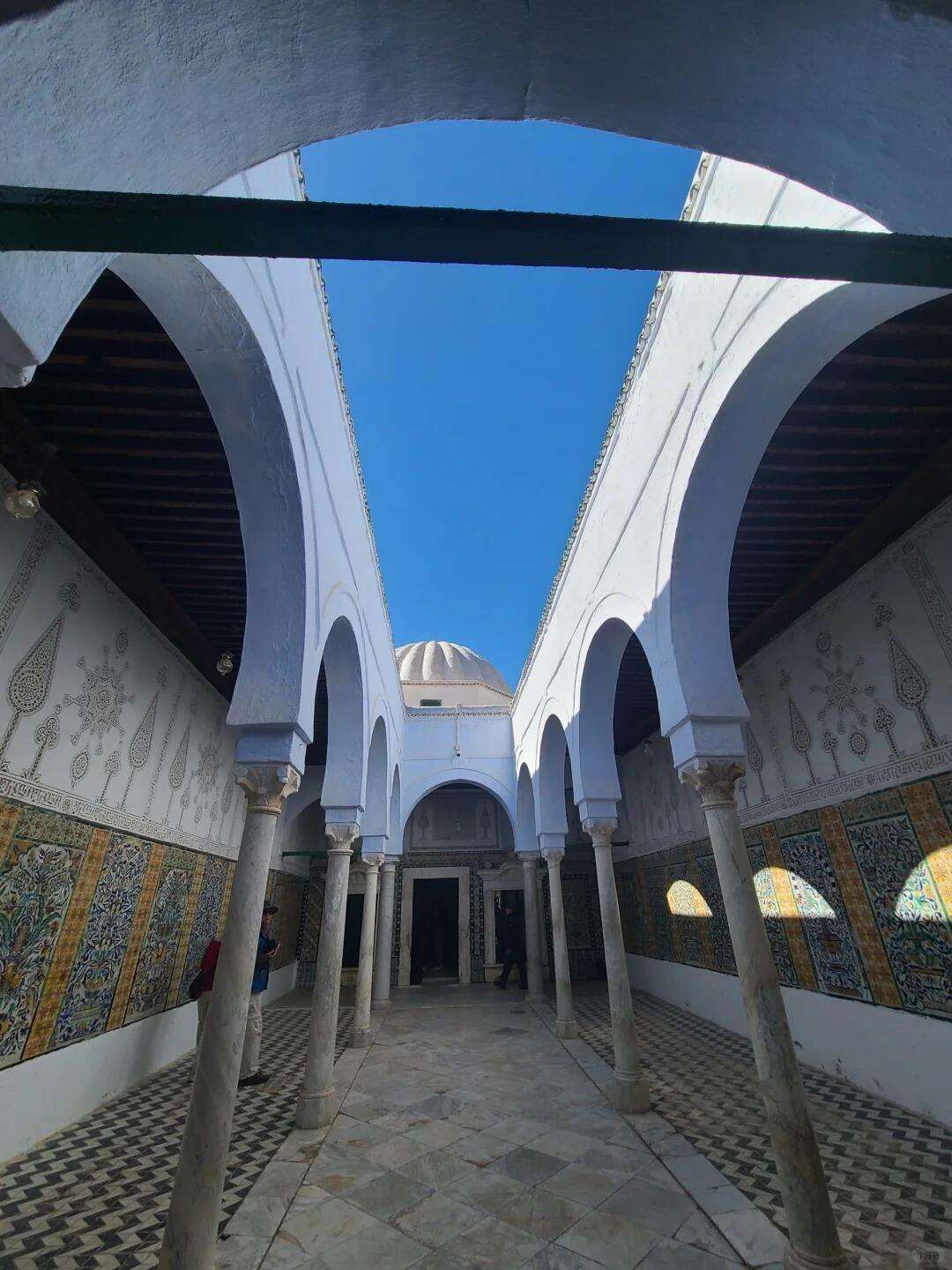 00000000xUxQpjdaAPUUONTT