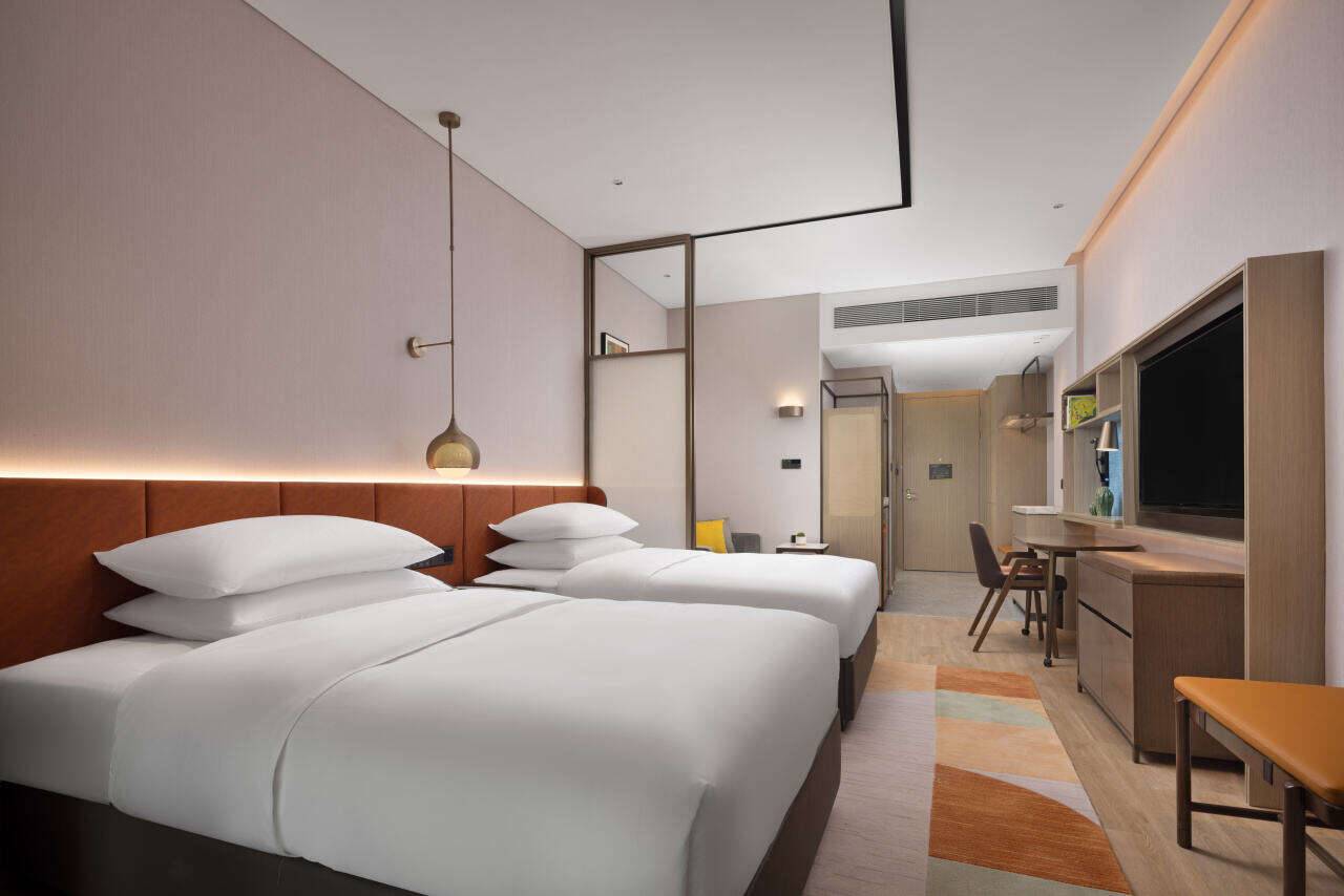 00000000xXhlypRTSInvHfjz