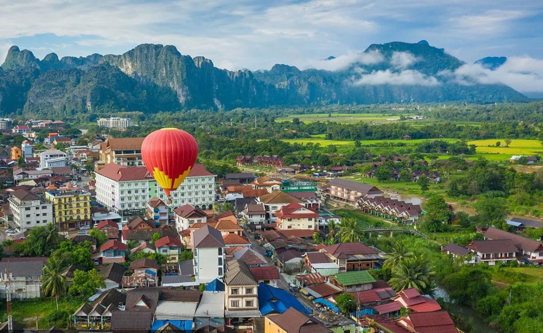 00000000ySDMyOuWvUXlMHTT