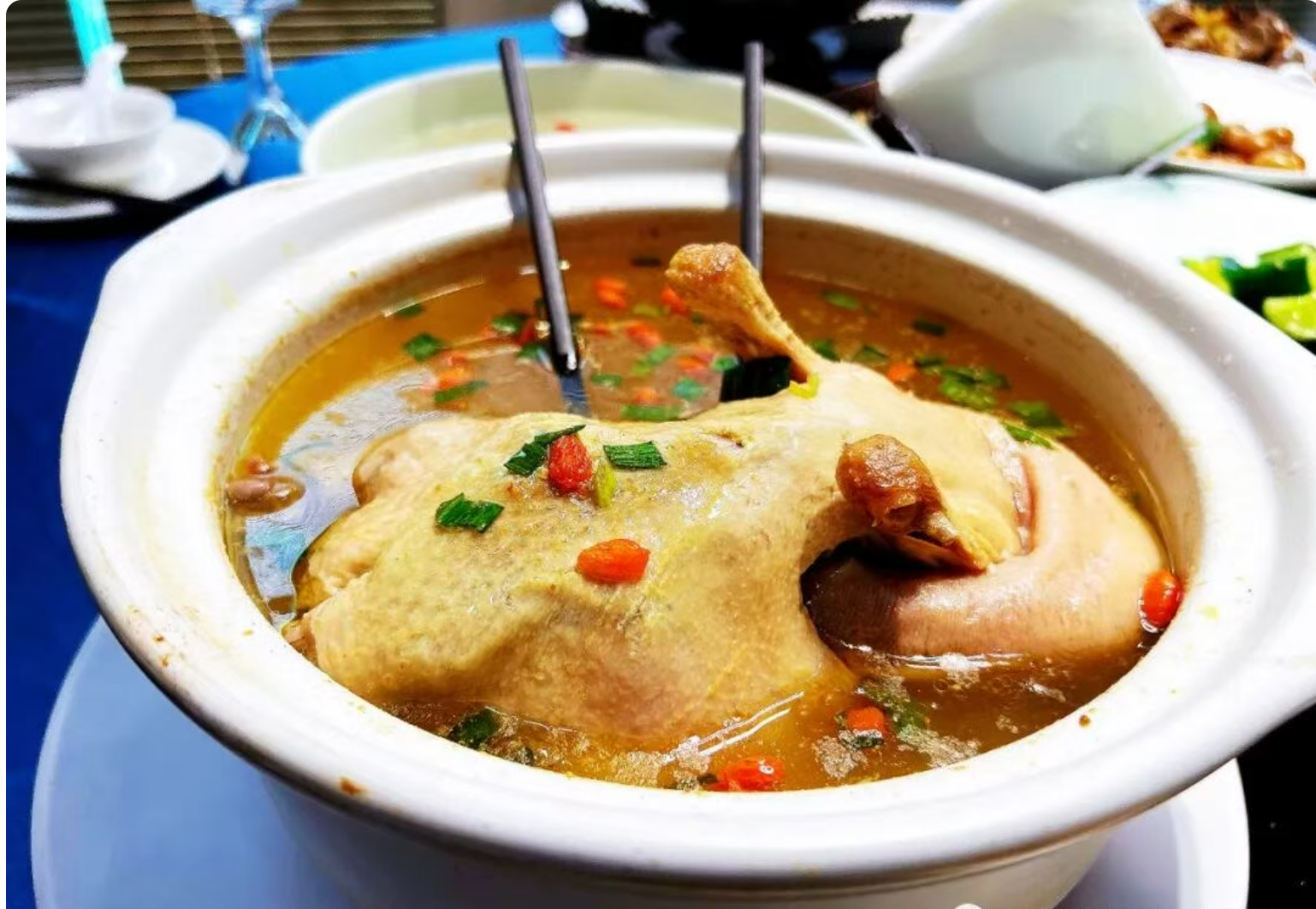 01b80df99df672e36b7e12429eb204cc