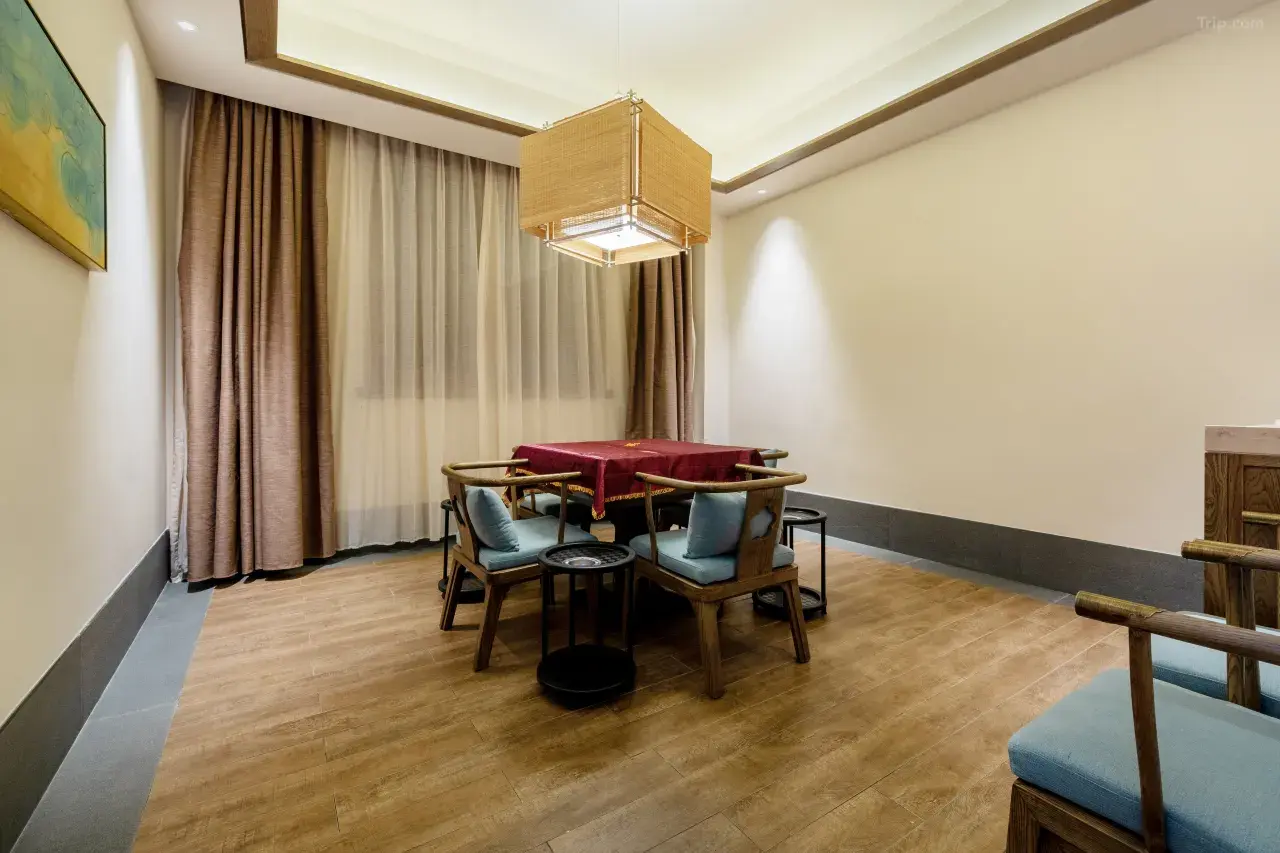 0200y12000hzagd4l0558_W_1280_853_R5 0200y12000hzagd4l0558_W_1280_853_R5