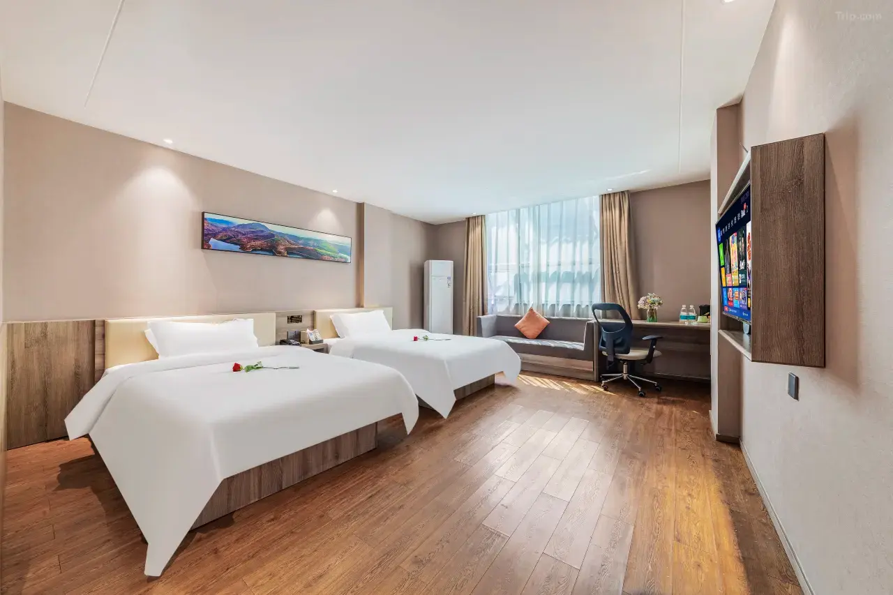 0201h120009wqhuchC4A1_W_1280_853_R5