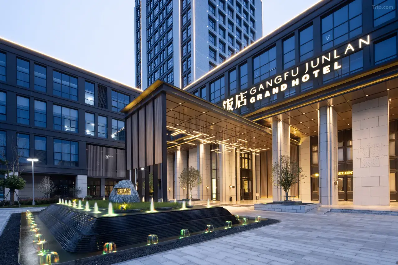 0205v1200093g9jcx343D_W_1280_853_R5 0205v1200093g9jcx343D_W_1280_853_R5