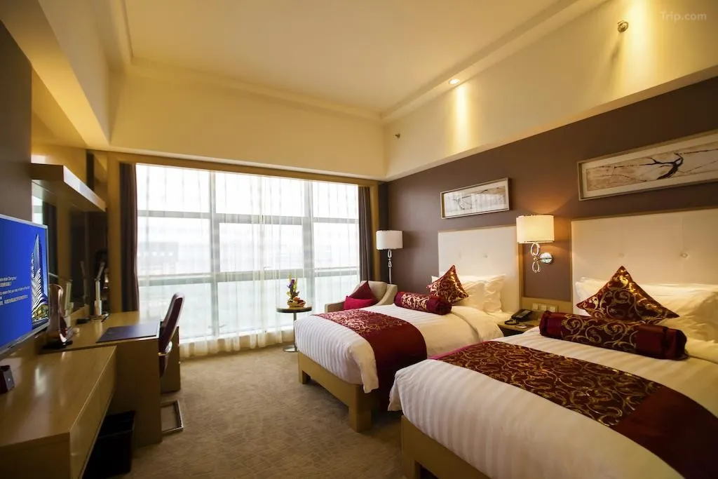 0223j120009zl0io8490B_W_1280_853_R5