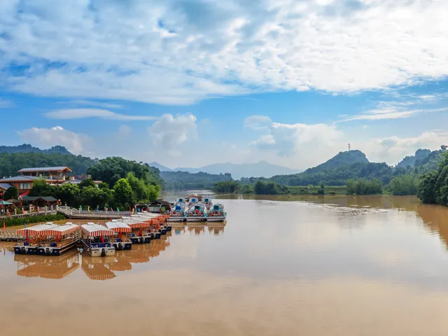 065dceef046a92478c936903f368c8f3-sz_533204