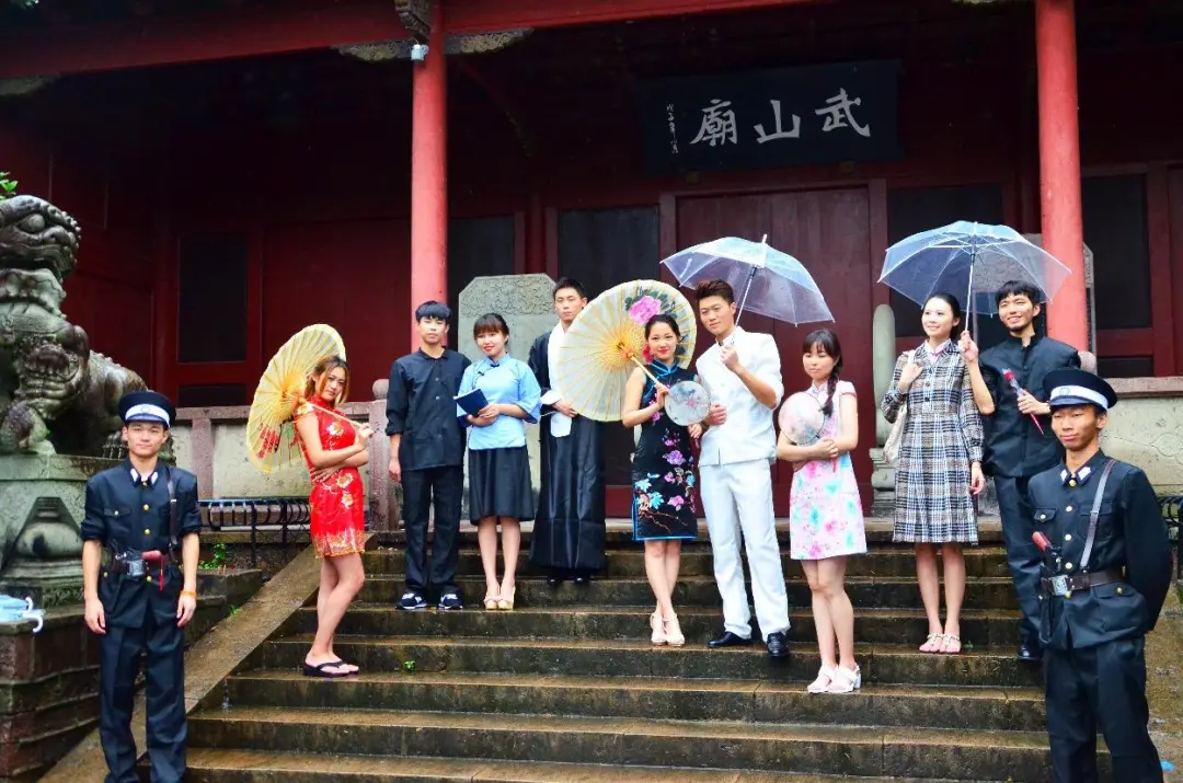 07916ff948e705803feb2ad46b229f63-sz_192471