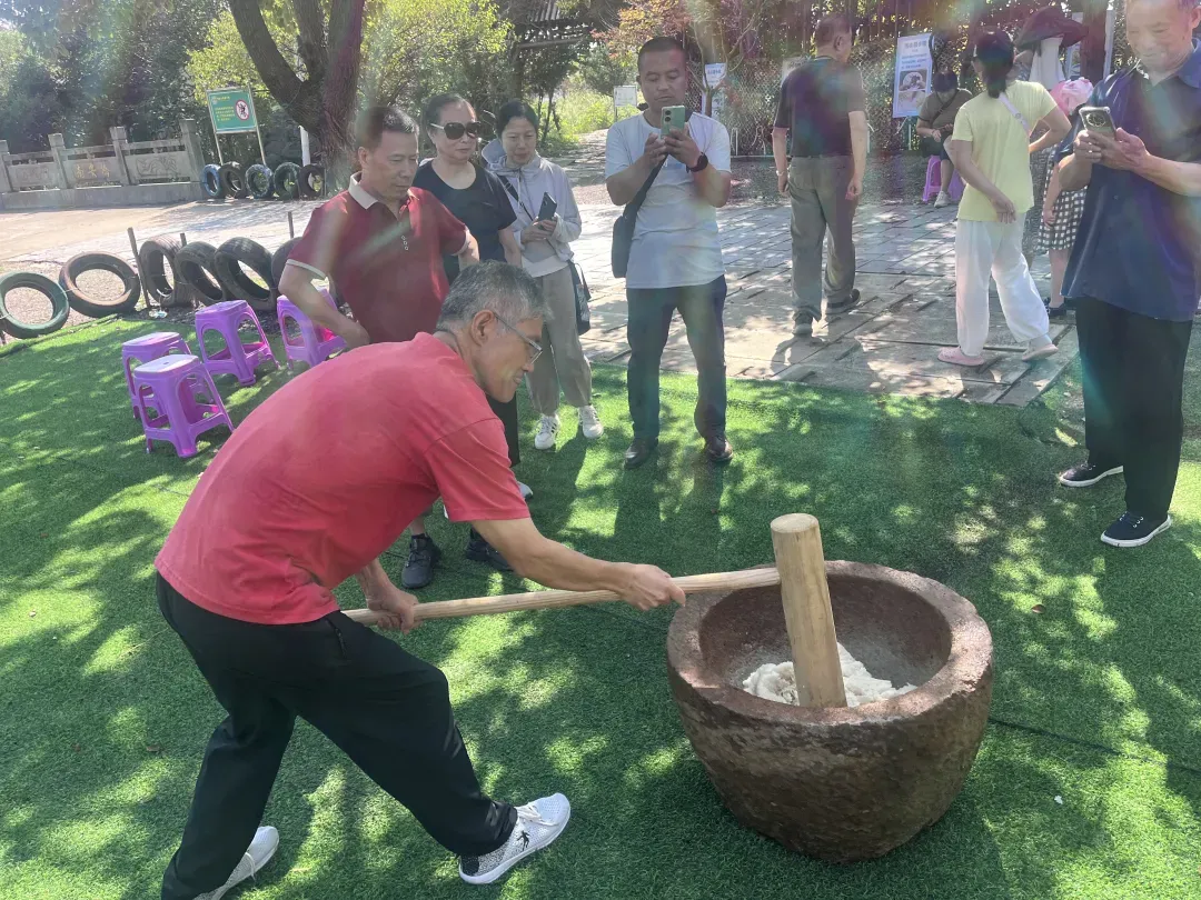 0c01bc44c9e23537400a28cc92a67a15-sz_1630543