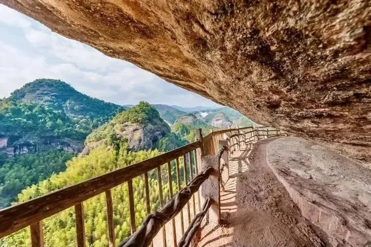 0dde31f8fa734c43e88eada19fdf7b46-sz_157963