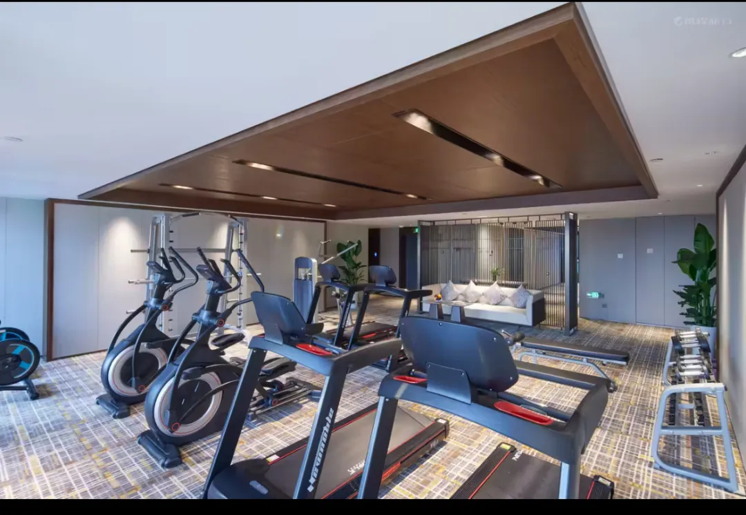 0e083537b896e9b89277d6090a3a20e7-sz_1160830-2