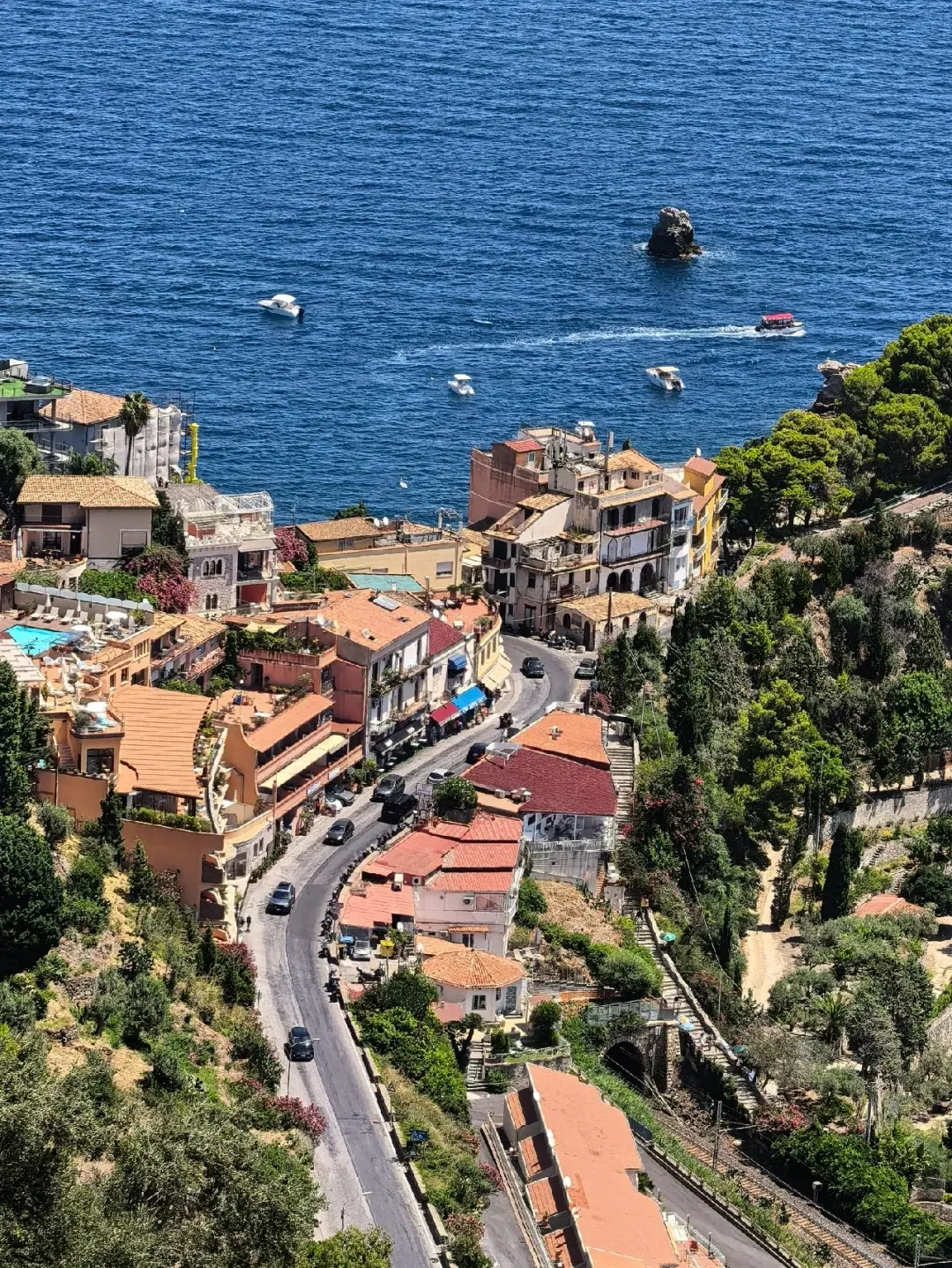 0f15d1d394e0208e0efcb11e645c6dd1-sz_838785