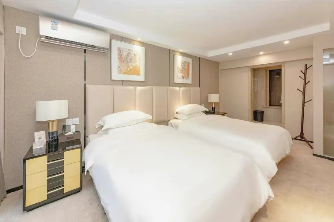 12ec50945496039cb3c3d20bc64b6018-sz_182664