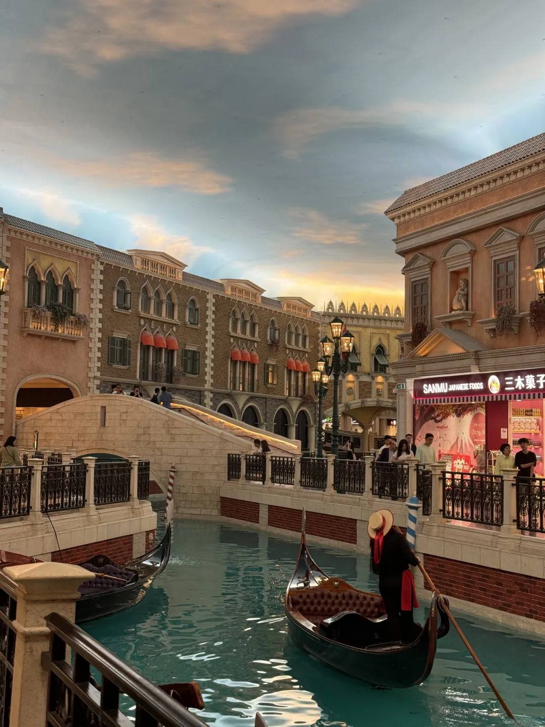 14aa366981f8e5e6ce43a6d10ce51751-sz_1925044