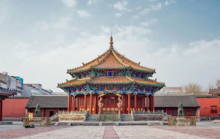 【2025夕阳红-你好东北】-双卧9天 沈阳/长白山天池/朝鲜神秘部落/小韩国延吉/镜泊湖吊水楼瀑布/镜泊湖冬捕/梦幻雪乡/滑雪胜地亚布力/冰城哈尔滨