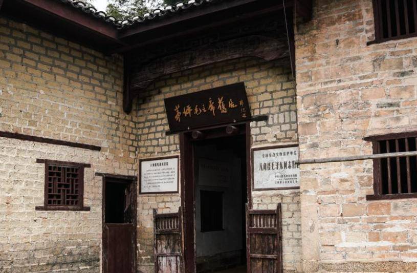 1763365299302_51sMdJ6H 1763365299302_51sMdJ6H