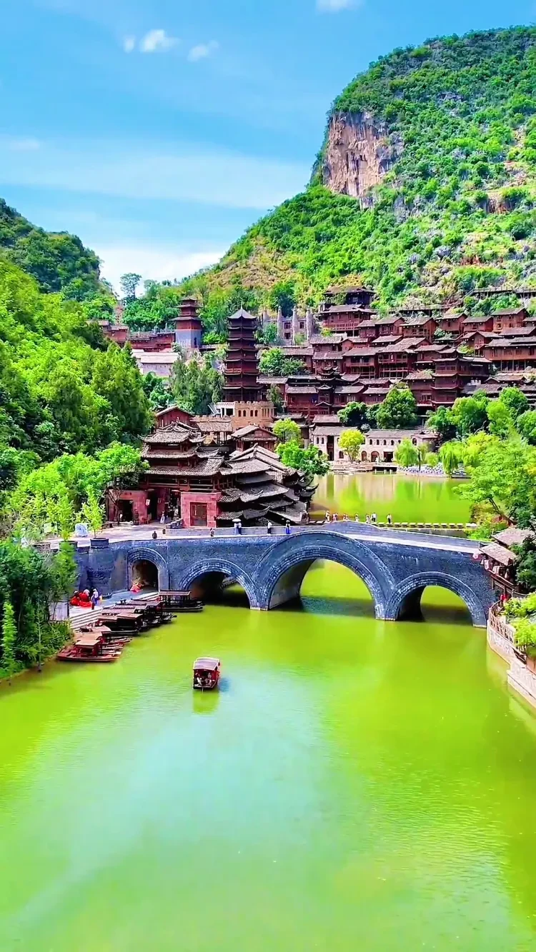 17d124261b6fb3d186a8b85fda502734-sz_595048