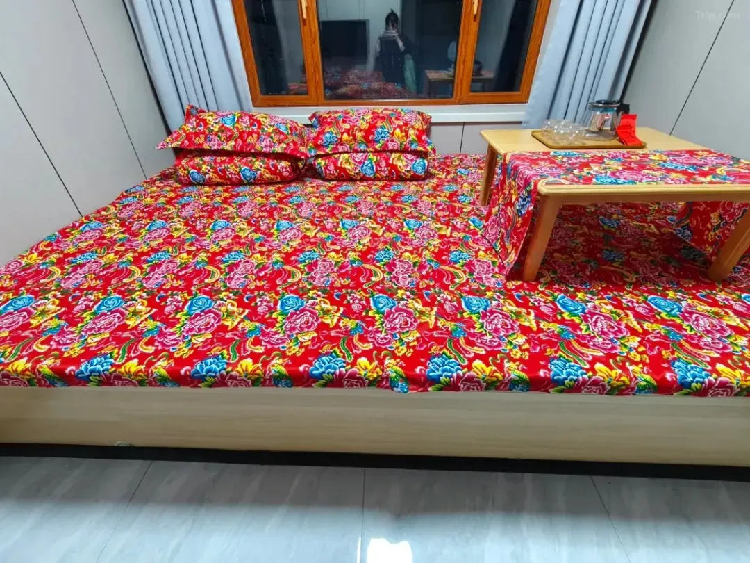 1838396a203543f7bcf58a95a47ba76b-sz_767086