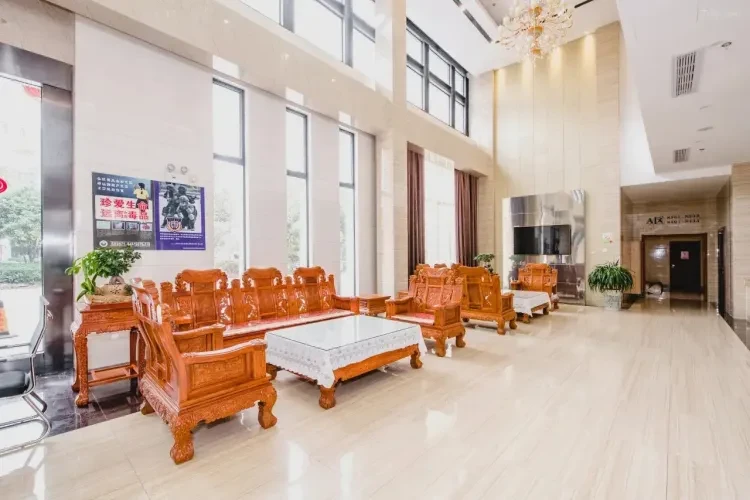 19dc32997e0792f7a852c3debfc1513f-sz_326624