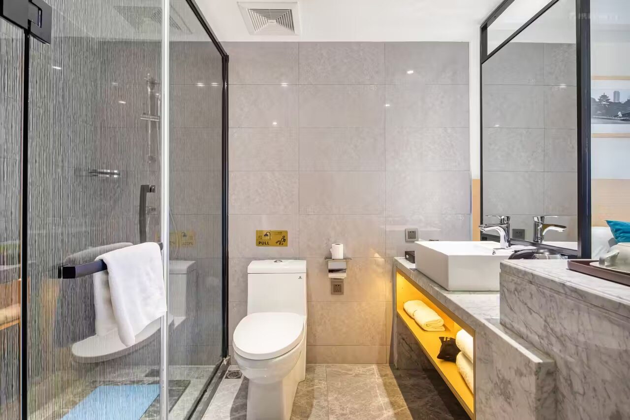 1eb55063d9e589f47e0d10e85e4a02a1-sz_217623