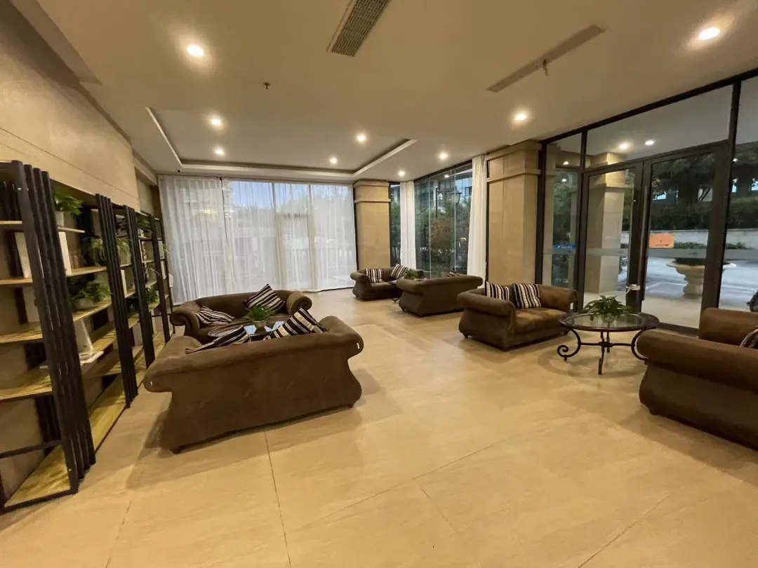 1ff2fb3c62de6603968b6e478758288a-sz_221918-1