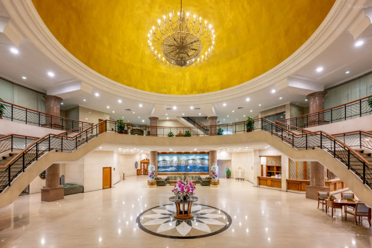 1mc0l12000dddp34i4BDA_W_1280_853_R5