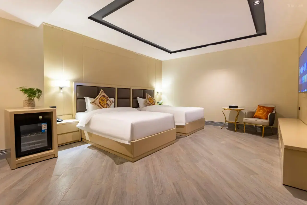 1mc0w12000knwiuif475D_W_1280_853_R5