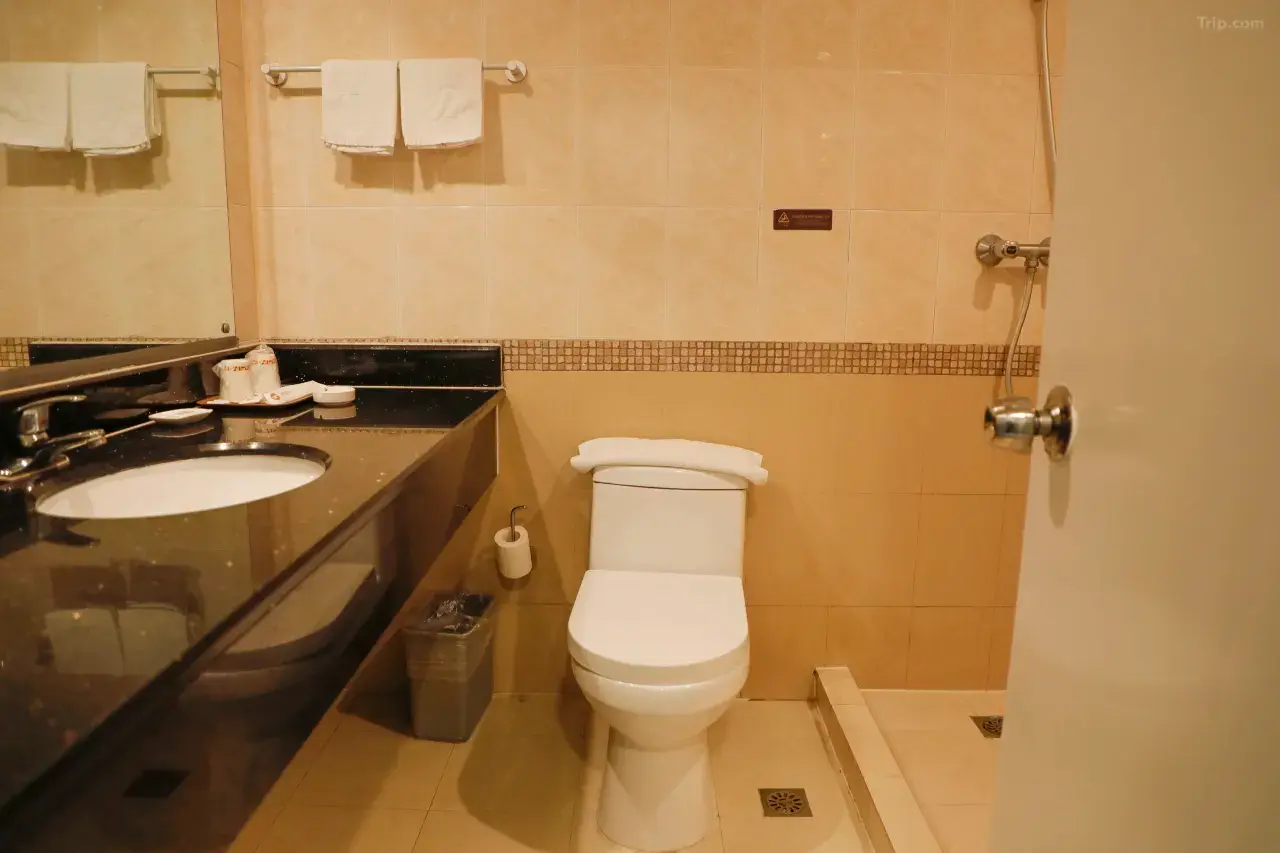 1mc1e12000ehxzzd86FD9_W_1280_853_R5-1