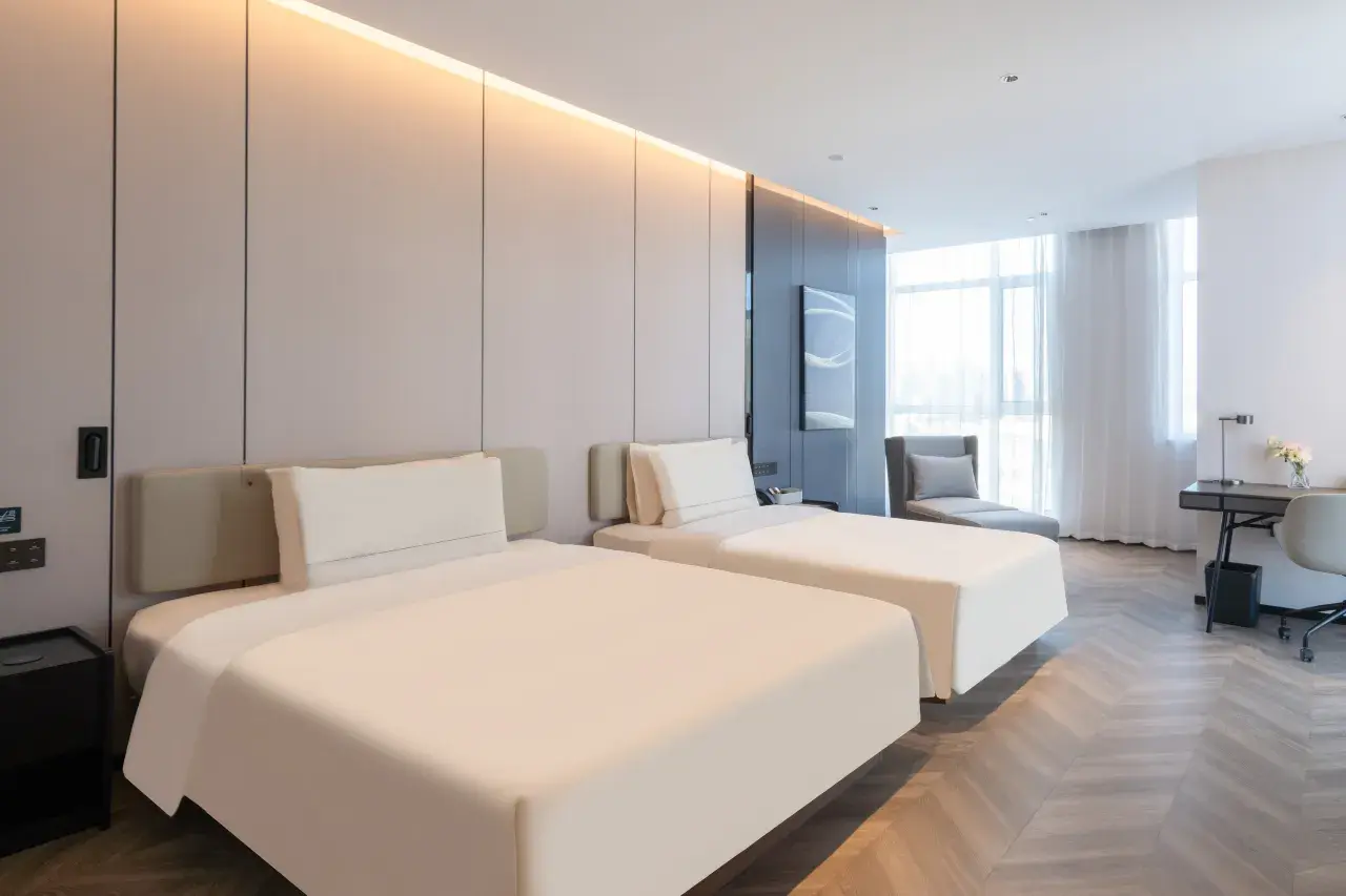 1mc1m12000gdzdb7k24A6_W_1280_853_R5